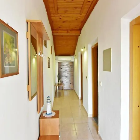 Apartment Luciana 1 By Interhome